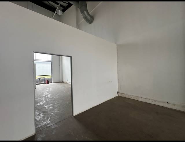 132M² RETAIL TO LET IN HIGHVELD